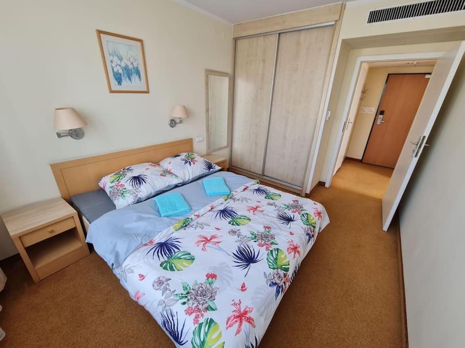 10Q - Z6 Apartament 801 Varsó Kültér fotó